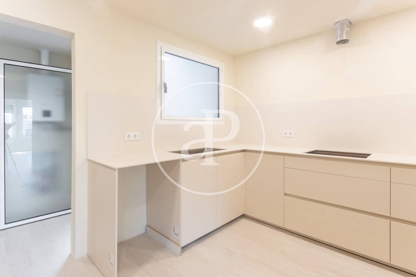 4 sypialnia Apartament do wynajęcia w Miasto Barcelona - 3 700 € (Ref: 10041154)
