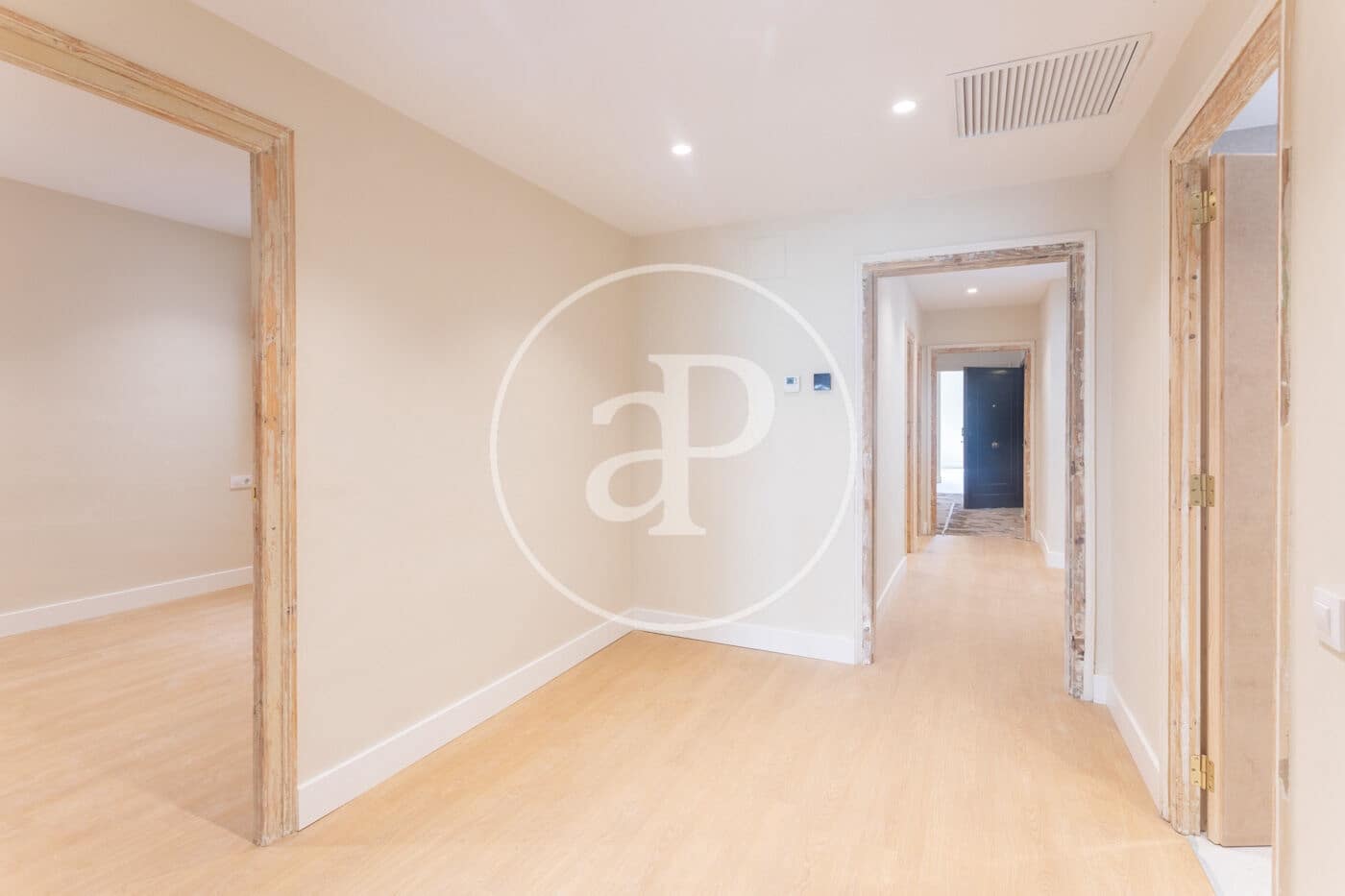 4 sypialnia Apartament do wynajęcia w Miasto Barcelona - 3 700 € (Ref: 10041154)