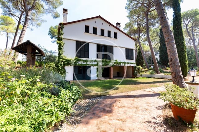 5 makuuhuone Huvila myytävänä paikassa Valldoreix, Sant Cugat del Vallès mukana uima-altaan - 5 500 000 € (Ref: 10044836)