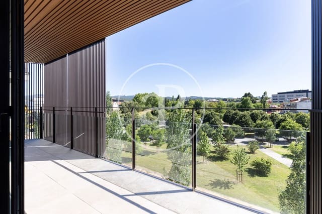 4 sypialnia Apartament na sprzedaż w Sant Cugat del Vallès - 790 000 € (Ref: 10047341)