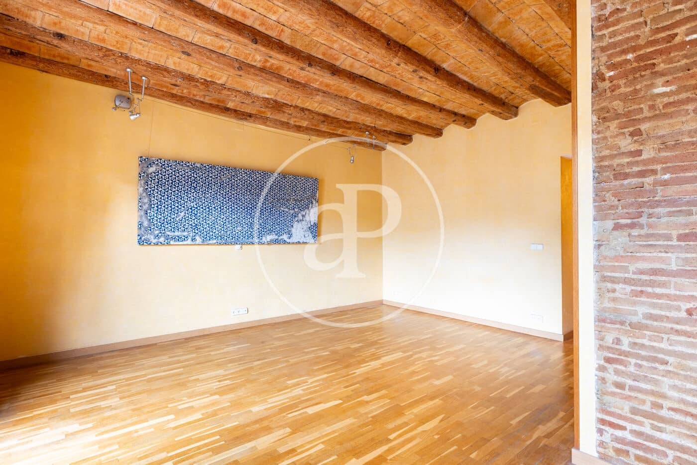 2 soveværelse Lejlighed til salg i Barcelona by - € 265.000 (Ref: 10047342)