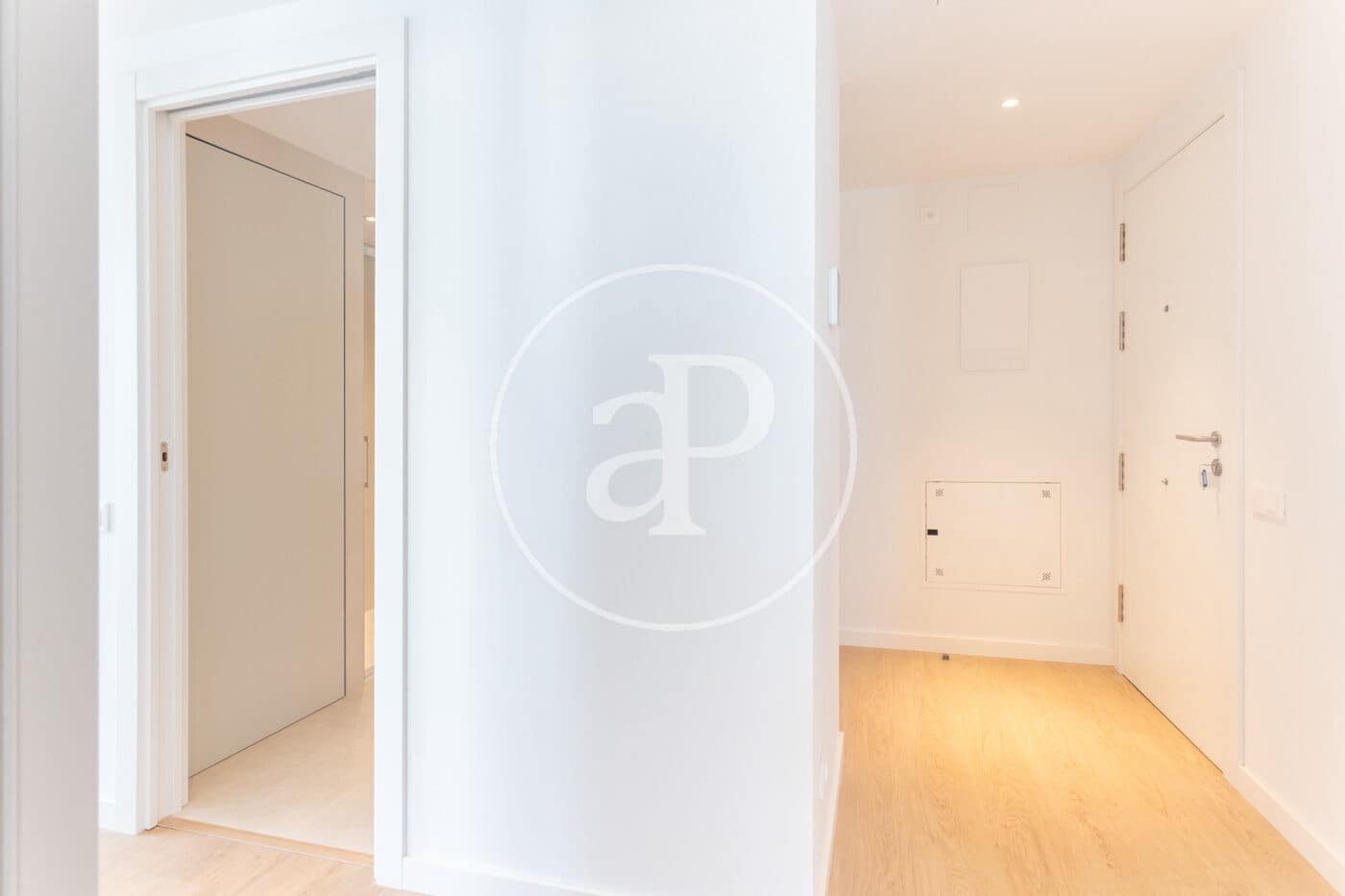 Apartamento de 2 habitaciones en Viladecans en alquiler con garaje - 2.200 € (Ref: 10047343)