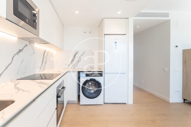 Apartamento de 2 habitaciones en Viladecans en alquiler - 2.200 € (Ref: 10047343)