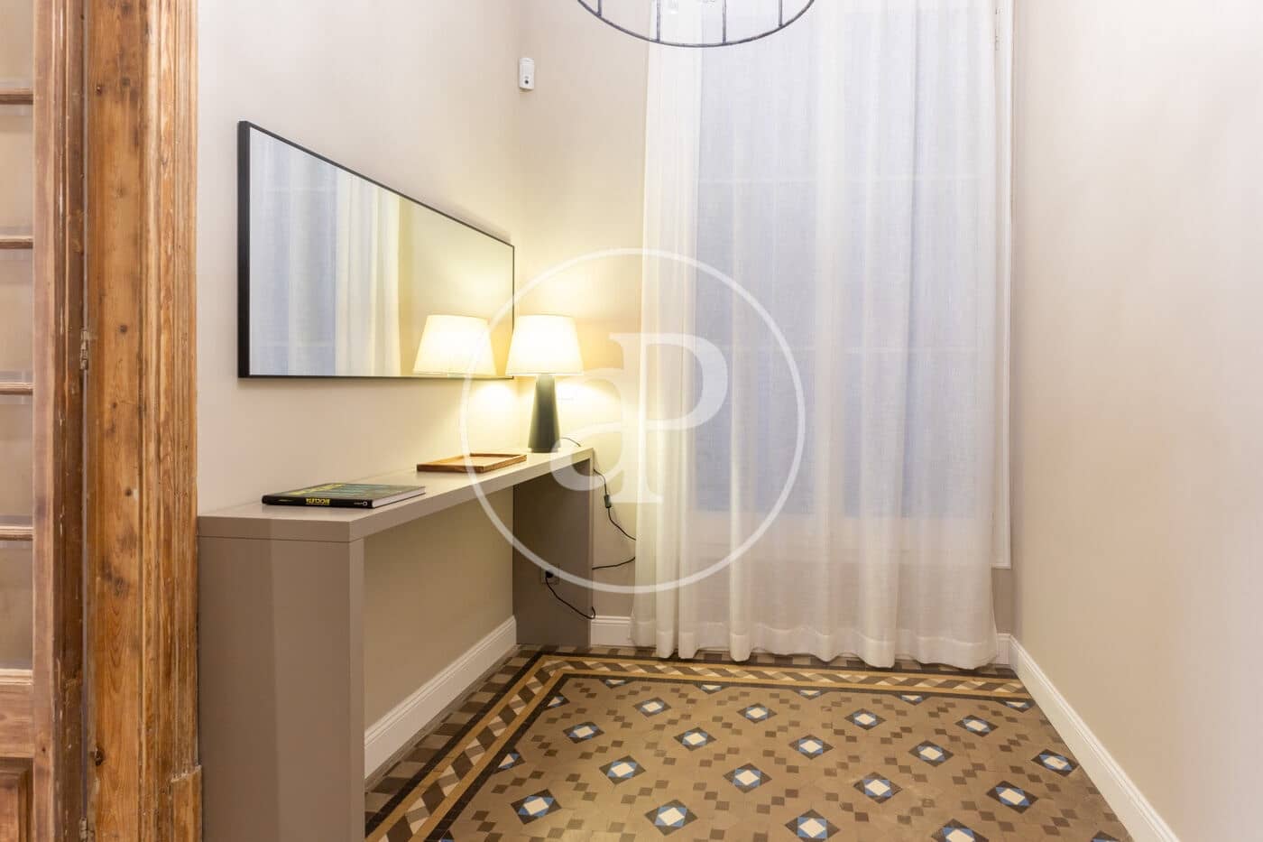 4 slaapkamer Appartement te huur in Barcelona stad - € 8.700 (Ref: 10049297)