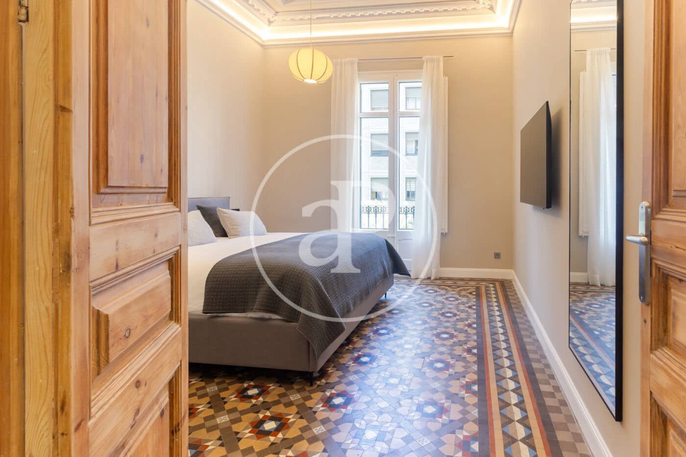 4 slaapkamer Appartement te huur in Barcelona stad - € 8.700 (Ref: 10049297)