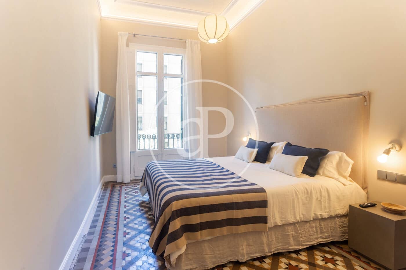 4 slaapkamer Appartement te huur in Barcelona stad - € 8.700 (Ref: 10049297)