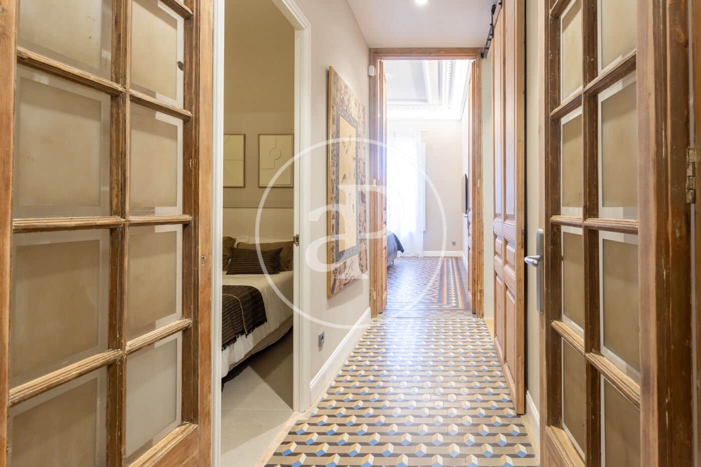 4 slaapkamer Appartement te huur in Barcelona stad - € 8.700 (Ref: 10049297)