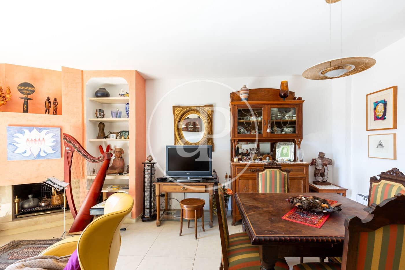 4 bedroom Villa for sale in Cerdanyola del Valles with garage - € 640,000 (Ref: 10049300)