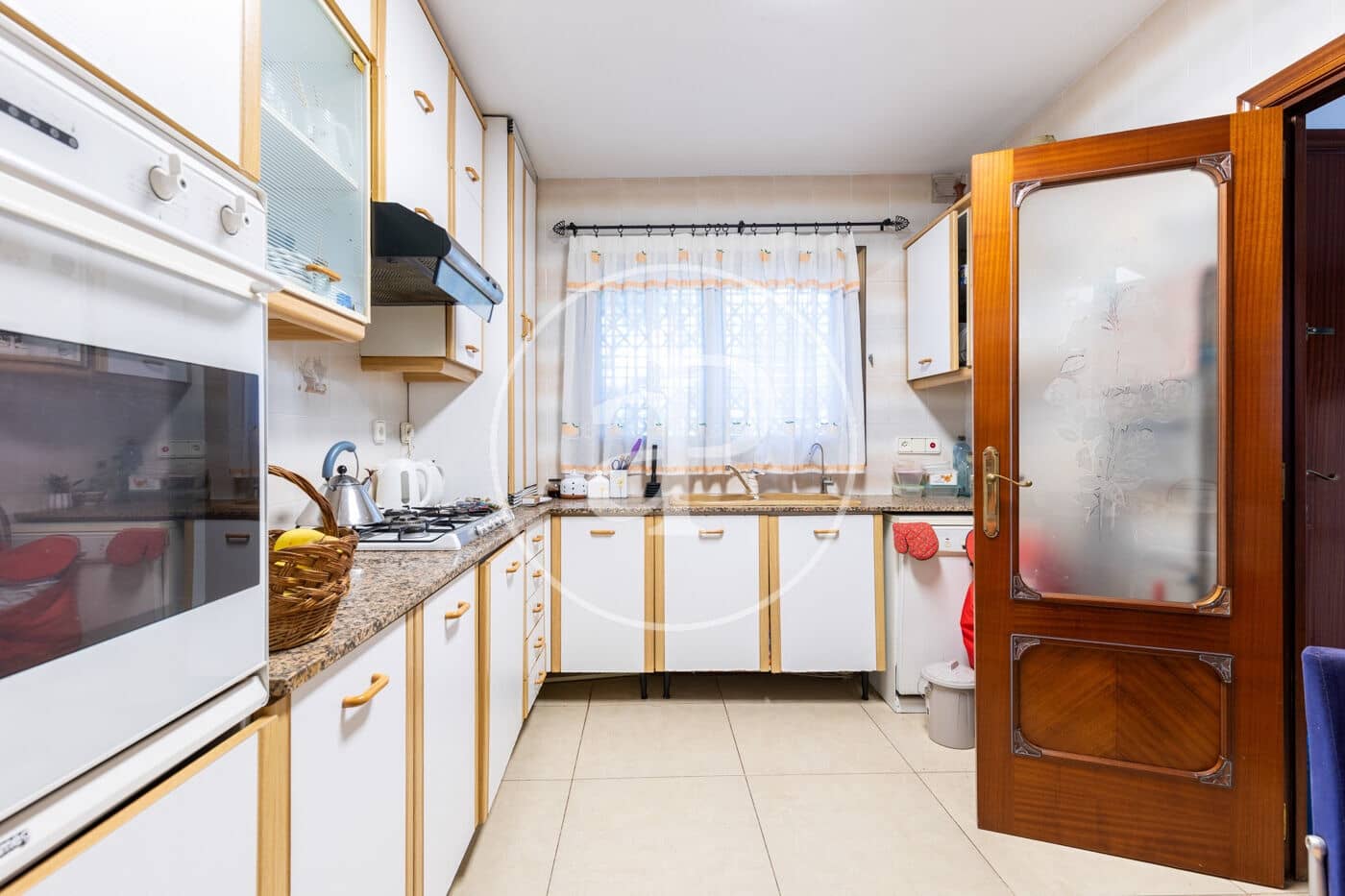 4 bedroom Villa for sale in Cerdanyola del Valles with garage - € 640,000 (Ref: 10049300)