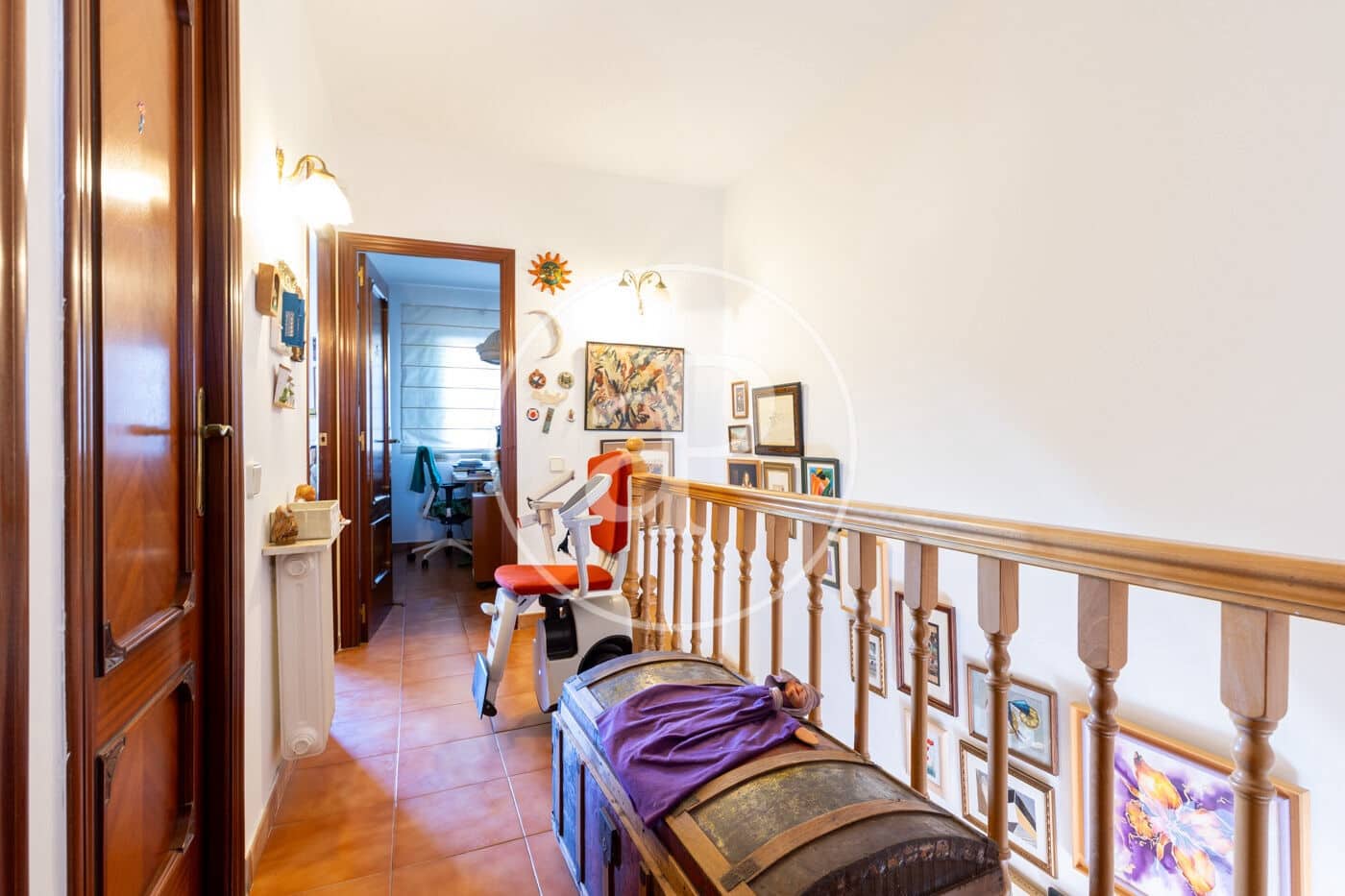 4 bedroom Villa for sale in Cerdanyola del Valles with garage - € 640,000 (Ref: 10049300)