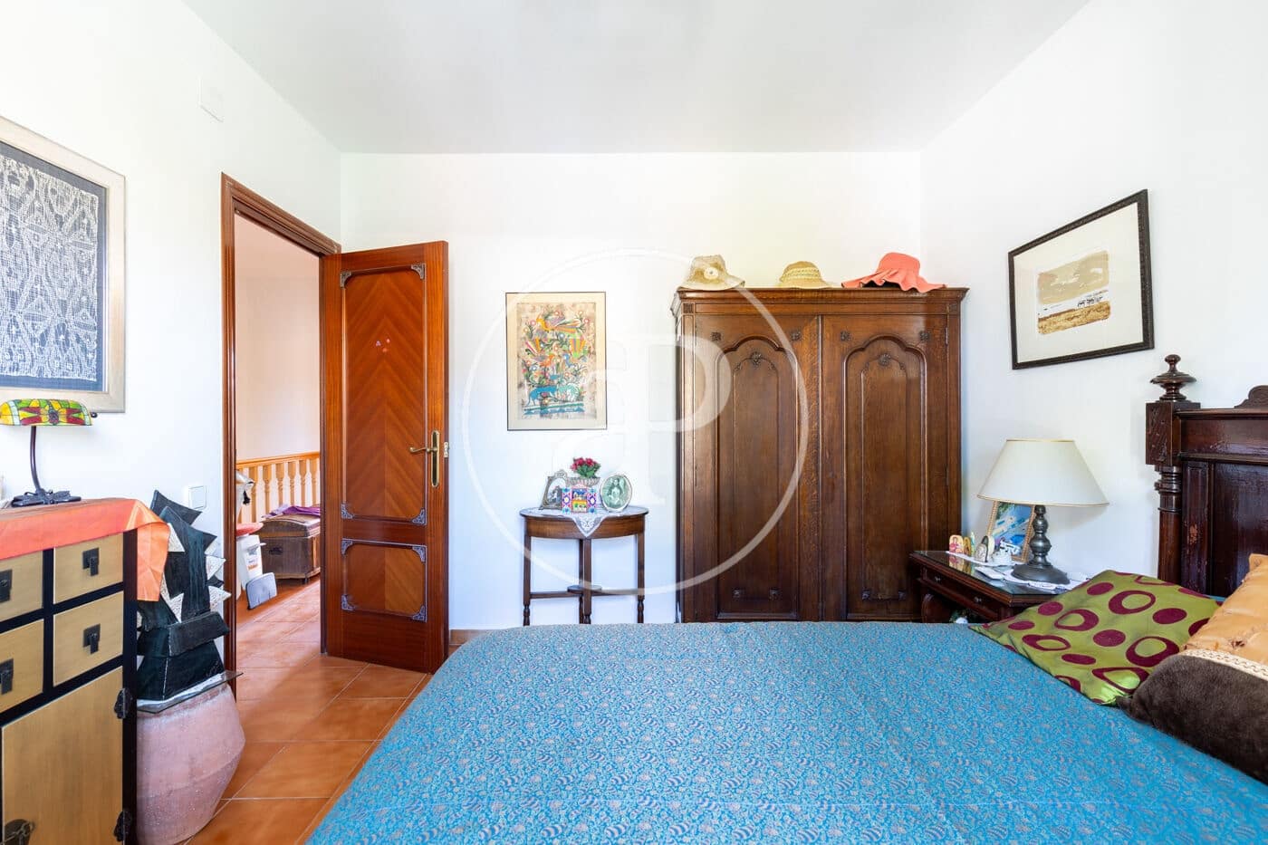 4 bedroom Villa for sale in Cerdanyola del Valles with garage - € 640,000 (Ref: 10049300)