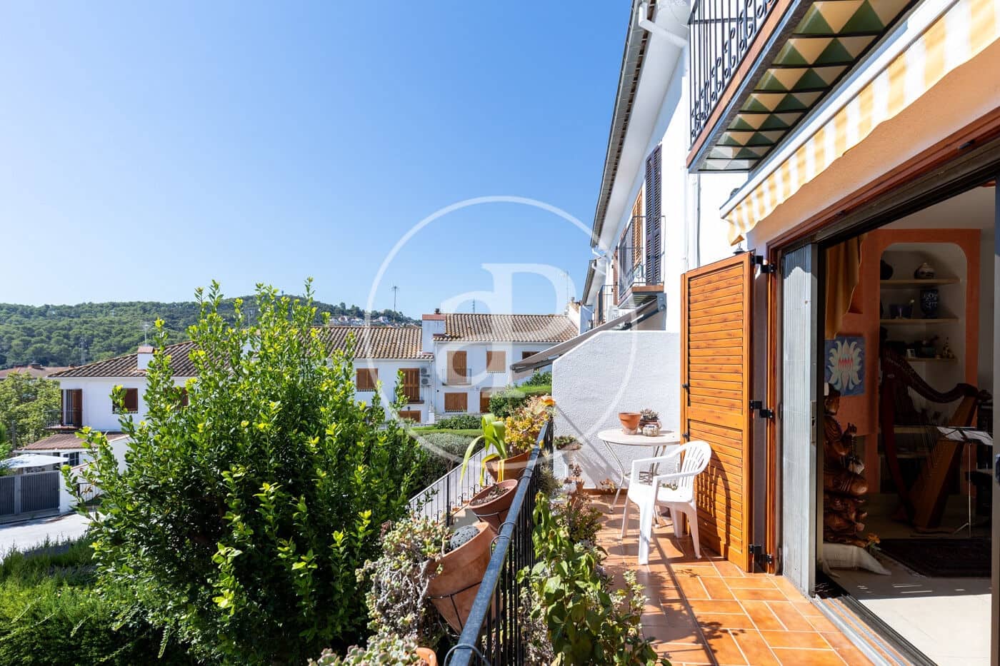 4 bedroom Villa for sale in Cerdanyola del Valles with garage - € 640,000 (Ref: 10049300)