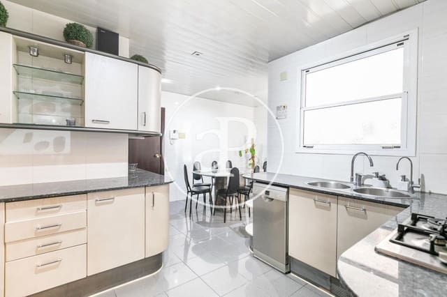 4 Zimmer Apartment zu vermieten in Sarrià, Barcelona Stadt mit Garage - 3.850 € (Ref: 10049301)