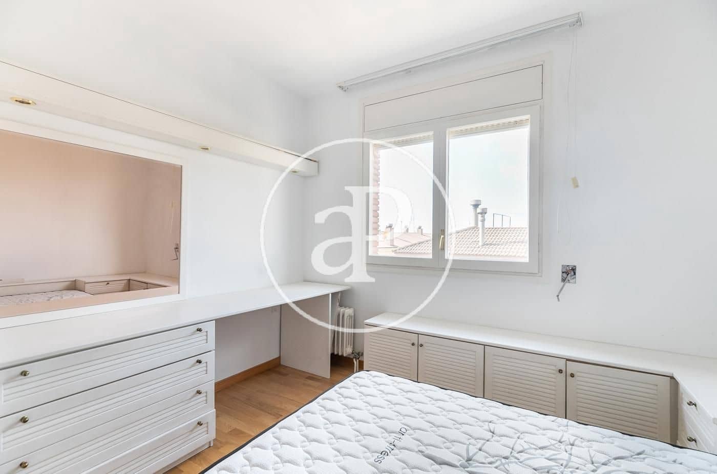 4 Zimmer Apartment zu vermieten in Barcelona Stadt mit Garage - 3.850 € (Ref: 10049301)