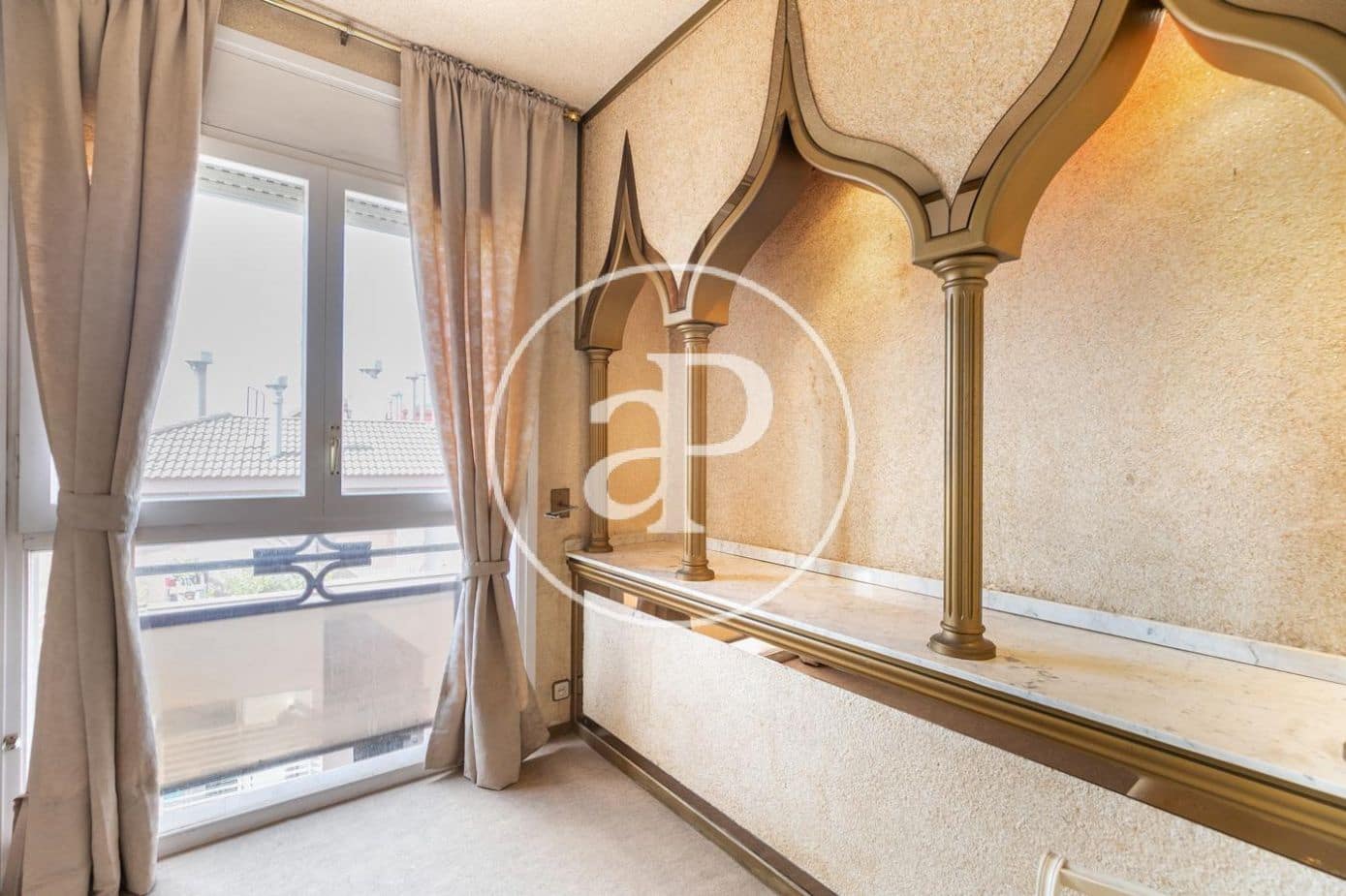 4 Zimmer Apartment zu vermieten in Barcelona Stadt mit Garage - 3.850 € (Ref: 10049301)