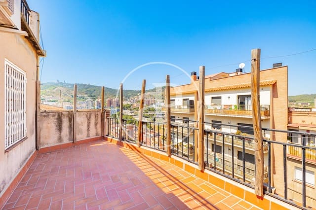 2 bedroom Apartment for sale in La Teixonera, Barcelona city - € 420,000 (Ref: 10055306)