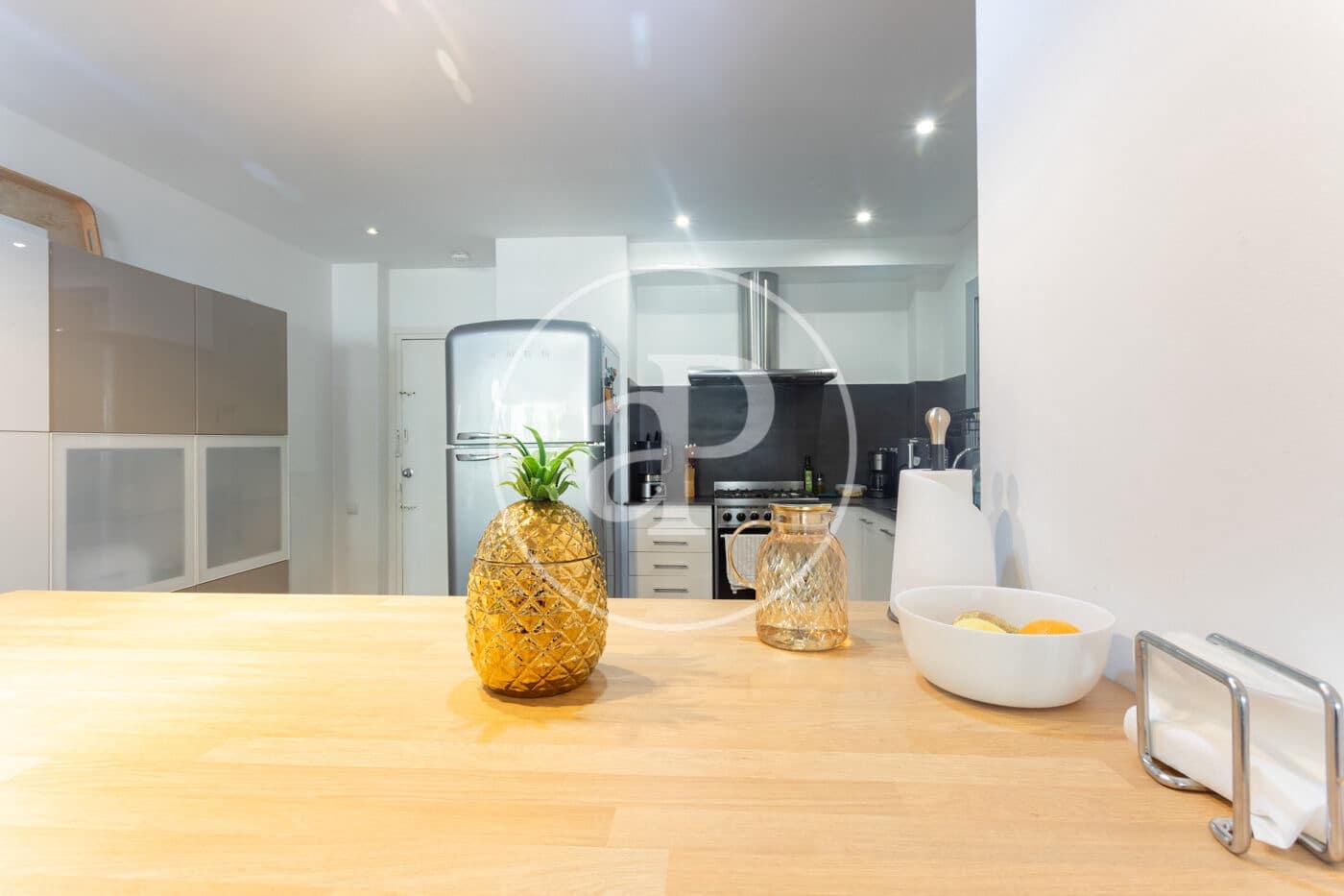 3 soverom Leilighet til leie i Barcelona by med garasje - € 4 480 (Ref: 10055308)