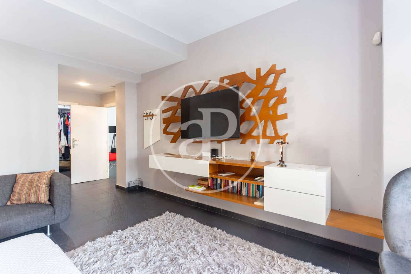 3 soverom Leilighet til leie i Barcelona by med garasje - € 4 480 (Ref: 10055308)