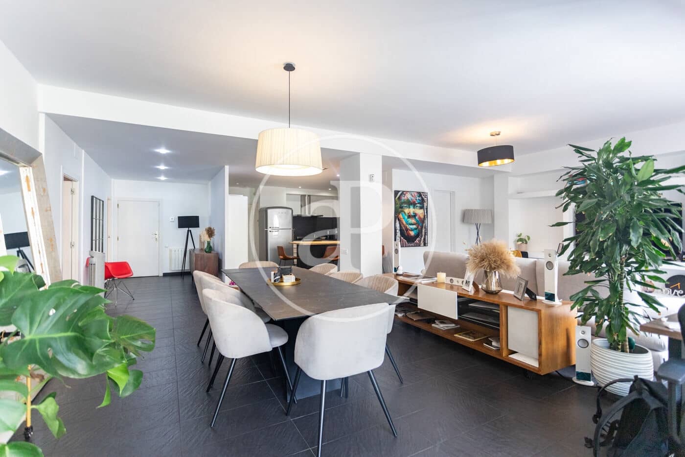 3 soverom Leilighet til leie i Barcelona by med garasje - € 4 480 (Ref: 10055308)