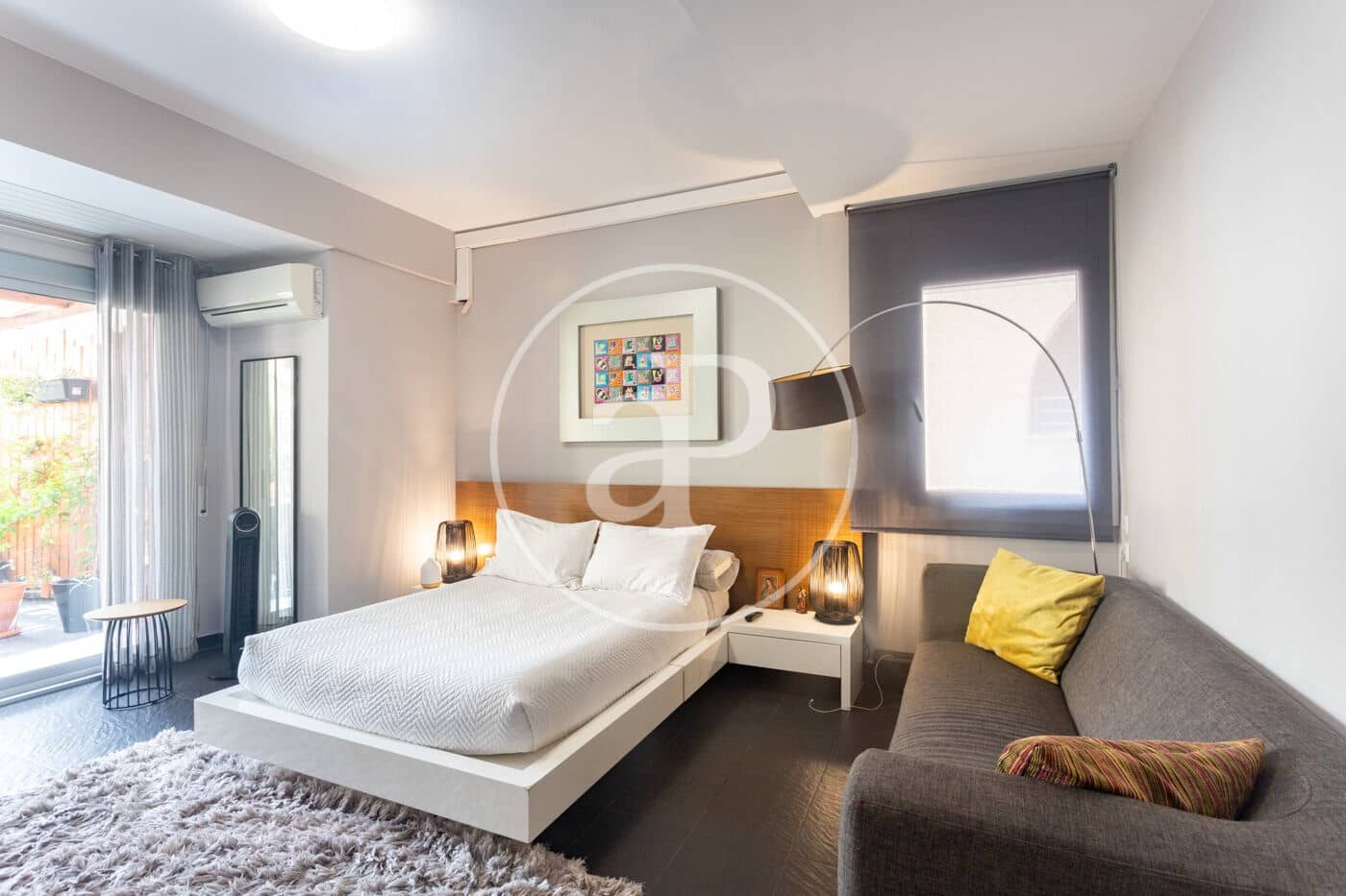 3 soverom Leilighet til leie i Barcelona by med garasje - € 4 480 (Ref: 10055308)