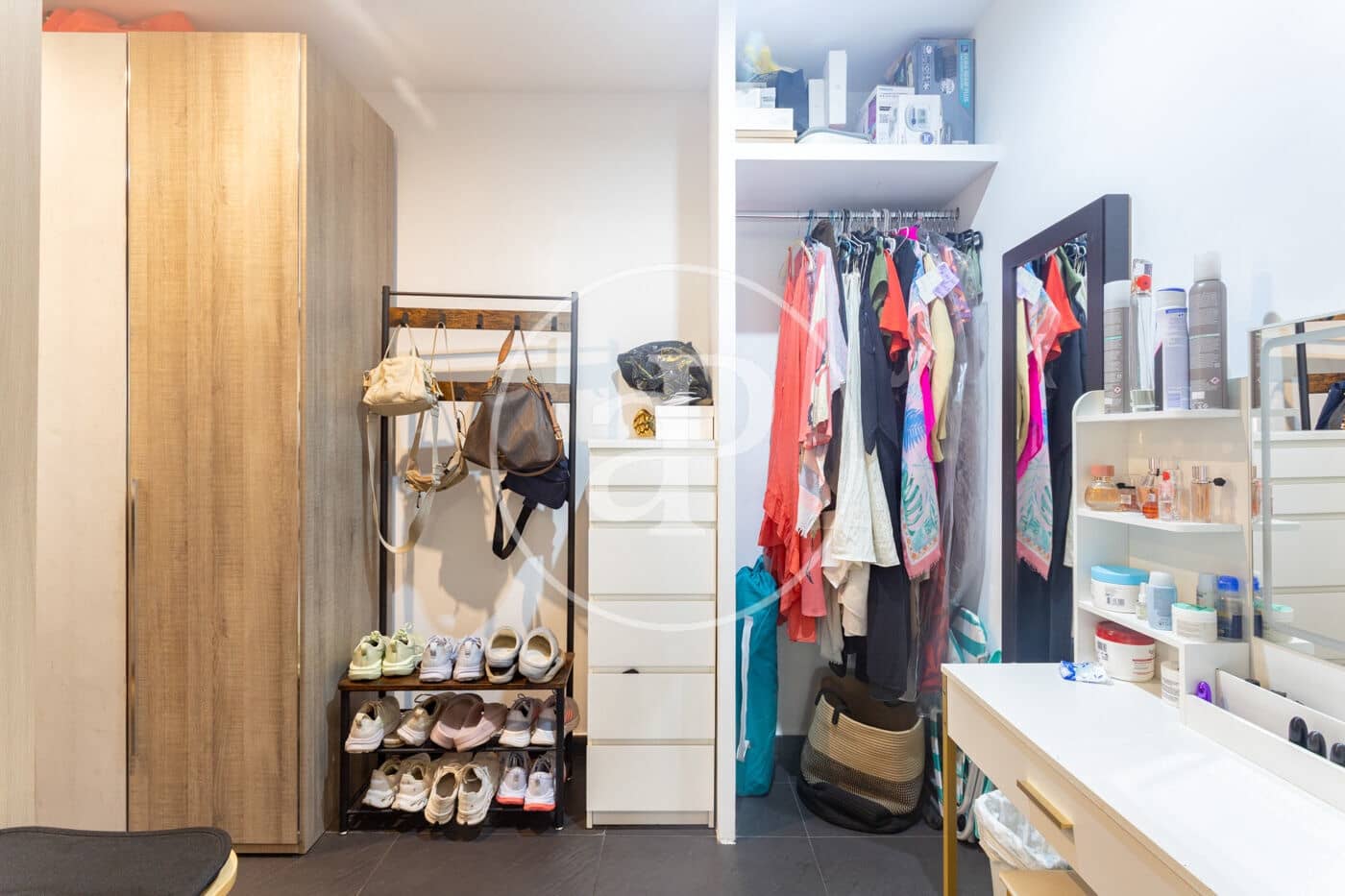 3 soverom Leilighet til leie i Barcelona by med garasje - € 4 480 (Ref: 10055308)