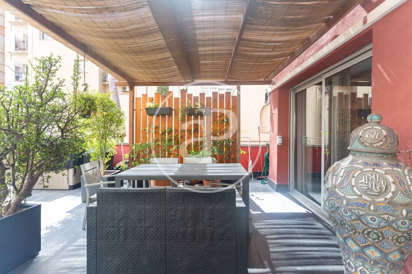 3 soverom Leilighet til leie i Barcelona by med garasje - € 4 480 (Ref: 10055308)