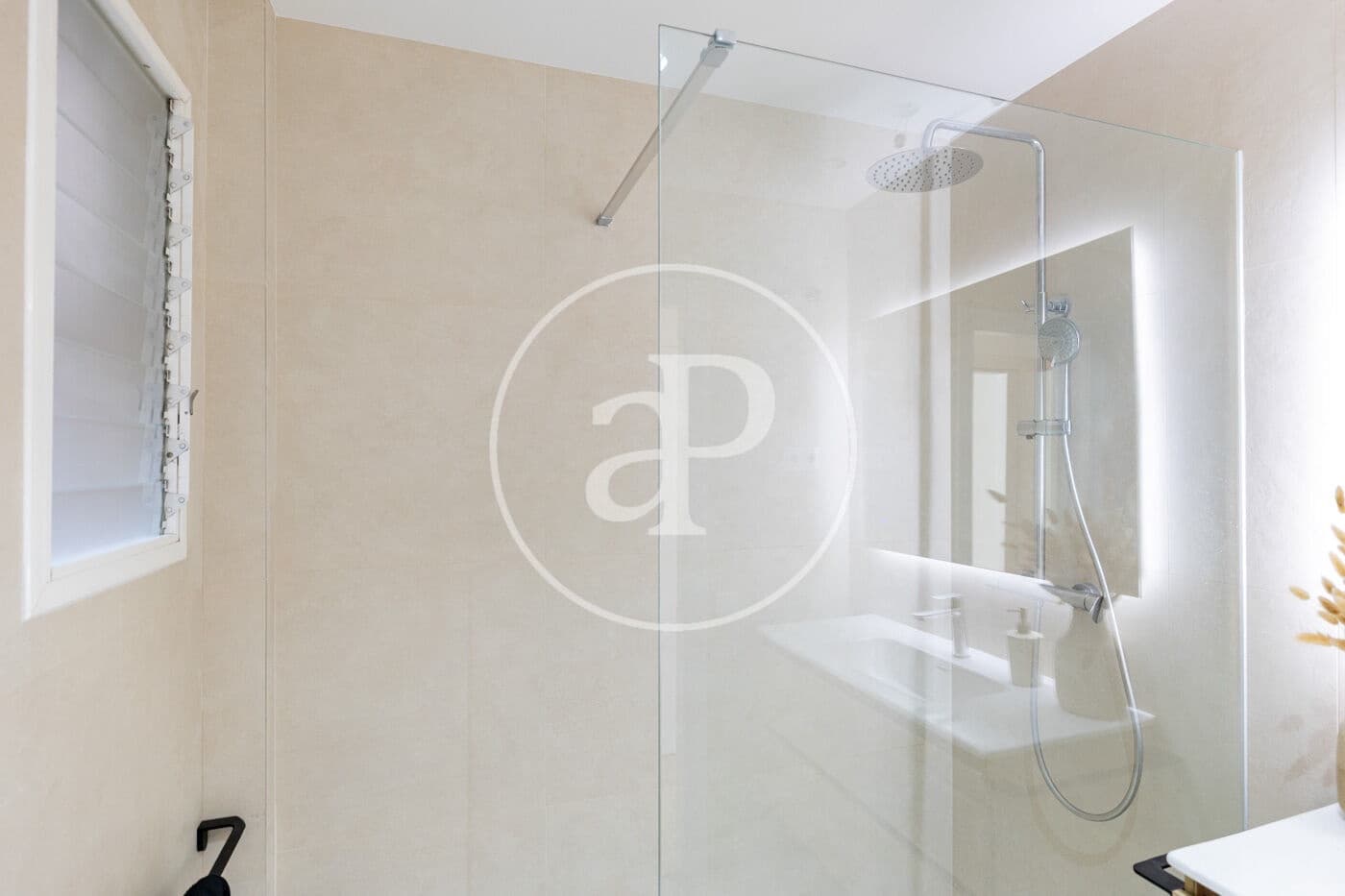 4 chambre Appartement à vendre à Barcelone ville - 695 000 € (Ref: 10055309)
