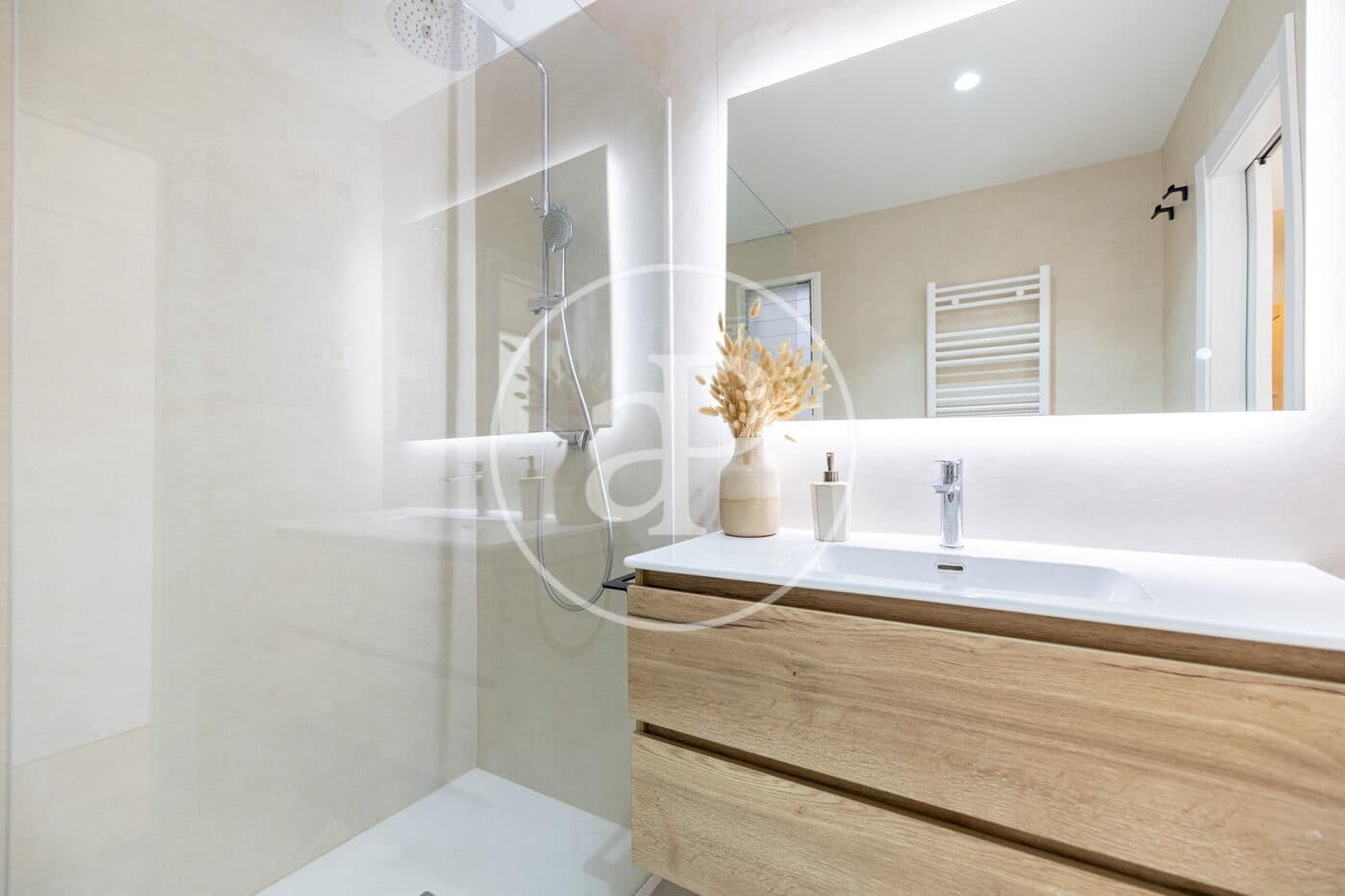 4 chambre Appartement à vendre à Barcelone ville - 695 000 € (Ref: 10055309)