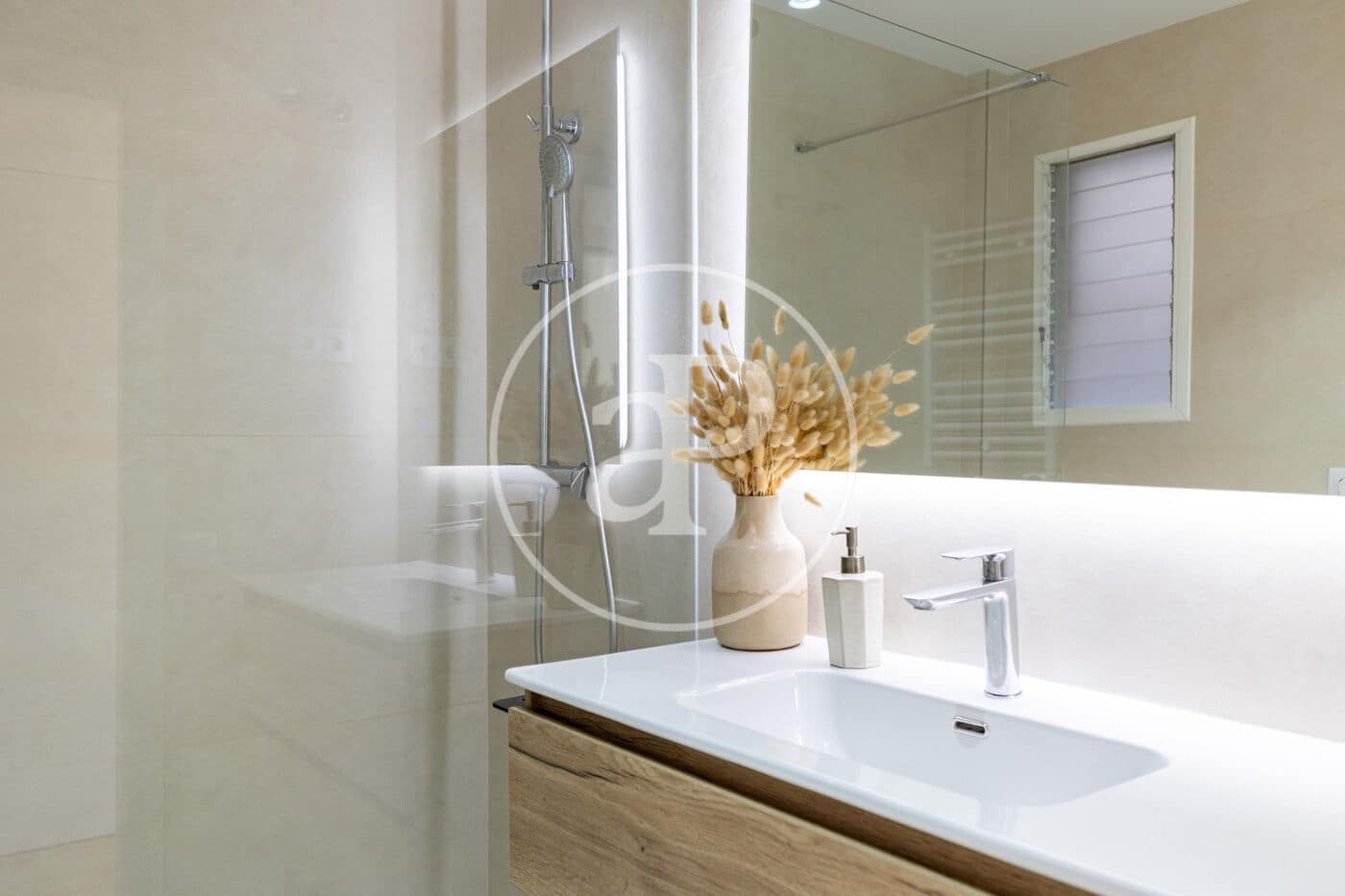 4 chambre Appartement à vendre à Barcelone ville - 695 000 € (Ref: 10055309)