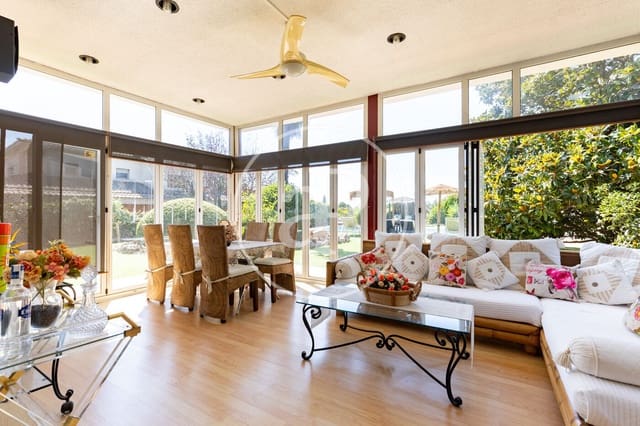 6 bedroom Villa for sale in Bellaterra, Cerdanyola del Vallès with pool garage - € 1,850,000 (Ref: 10059161)