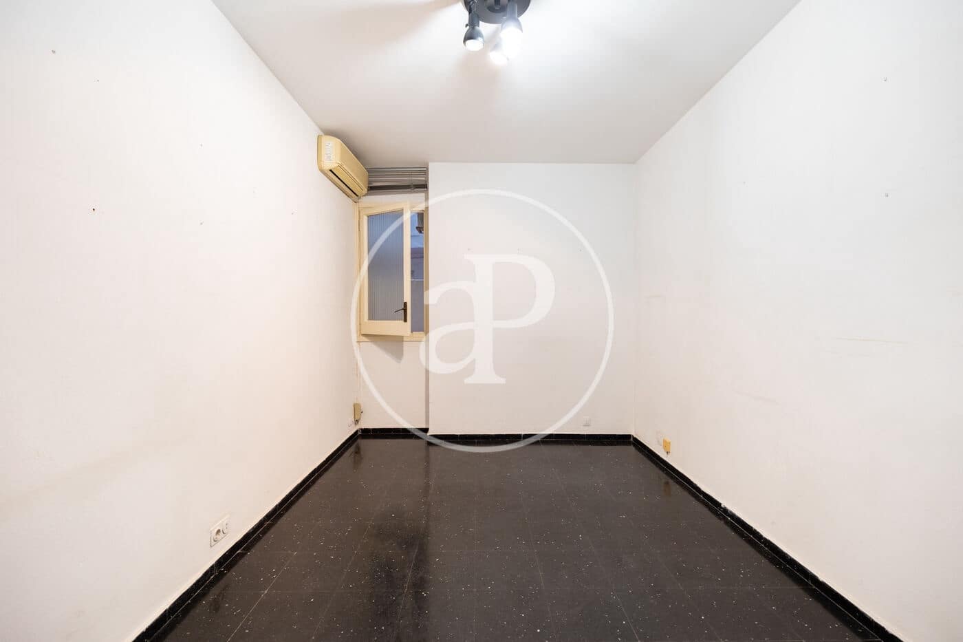 4 makuuhuone Huoneisto myytävänä paikassa Barcelona kaupunki - 670 000 € (Ref: 10062030)