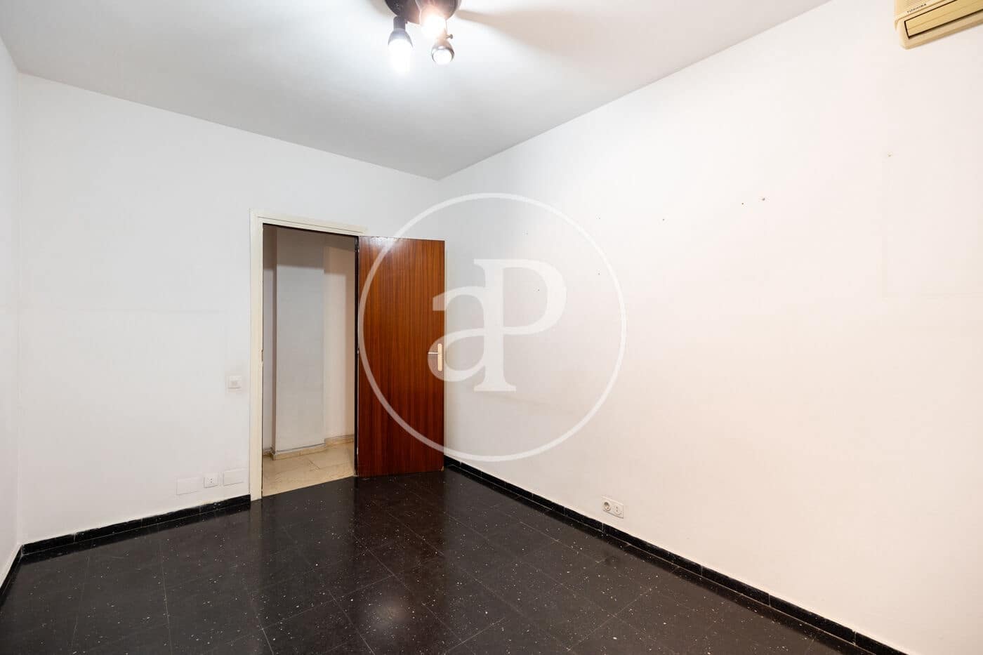 4 makuuhuone Huoneisto myytävänä paikassa Barcelona kaupunki - 670 000 € (Ref: 10062030)