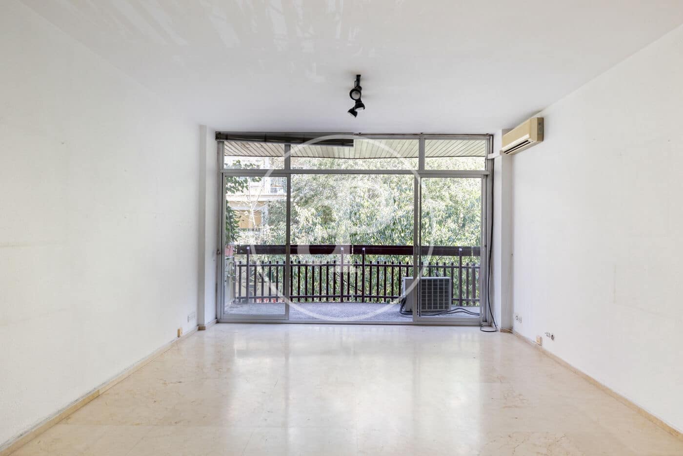 4 makuuhuone Huoneisto myytävänä paikassa Barcelona kaupunki - 670 000 € (Ref: 10062030)
