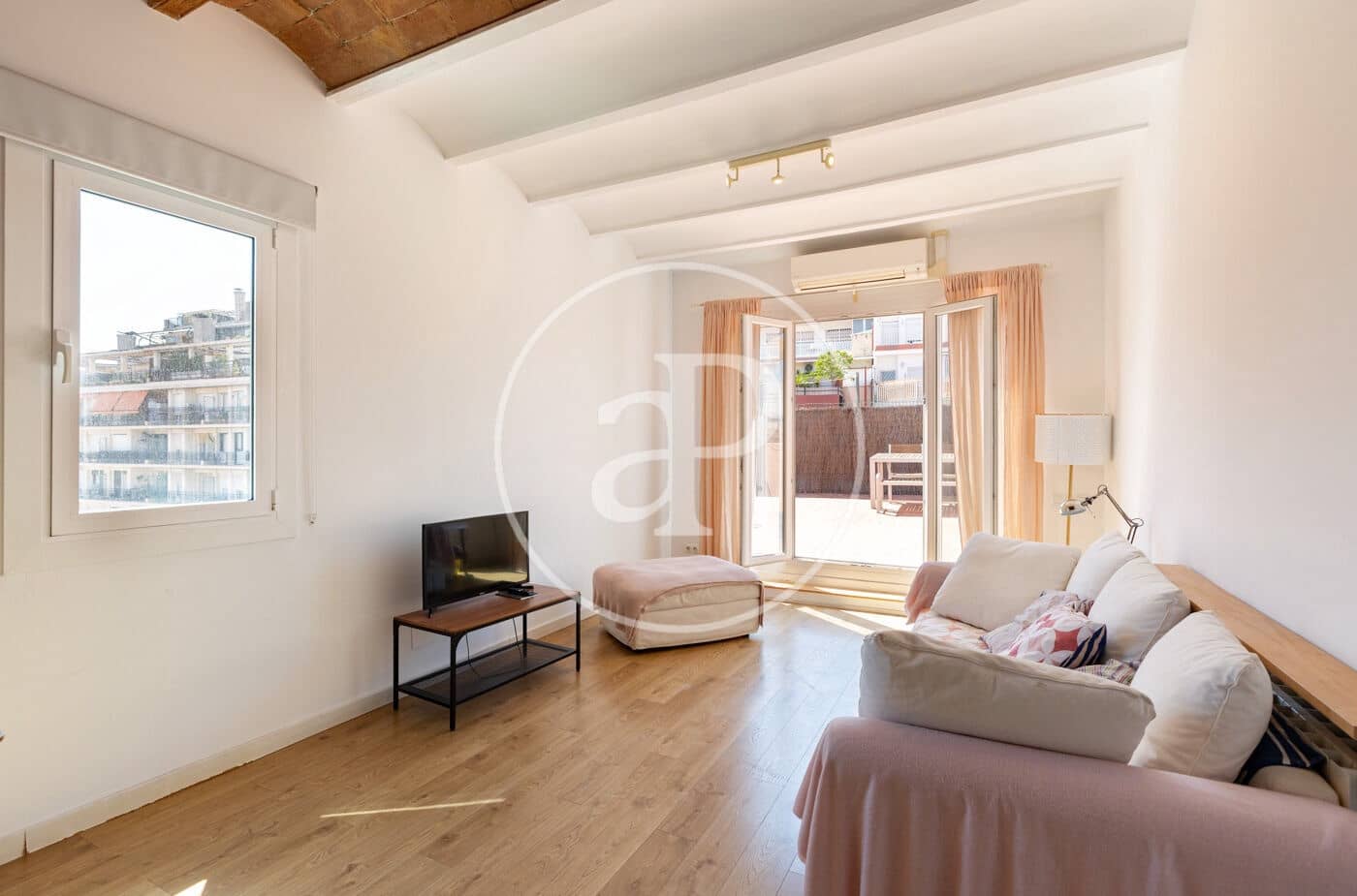 3 soverom Penthouse til salgs i Barcelona by - € 790 000 (Ref: 10062031)