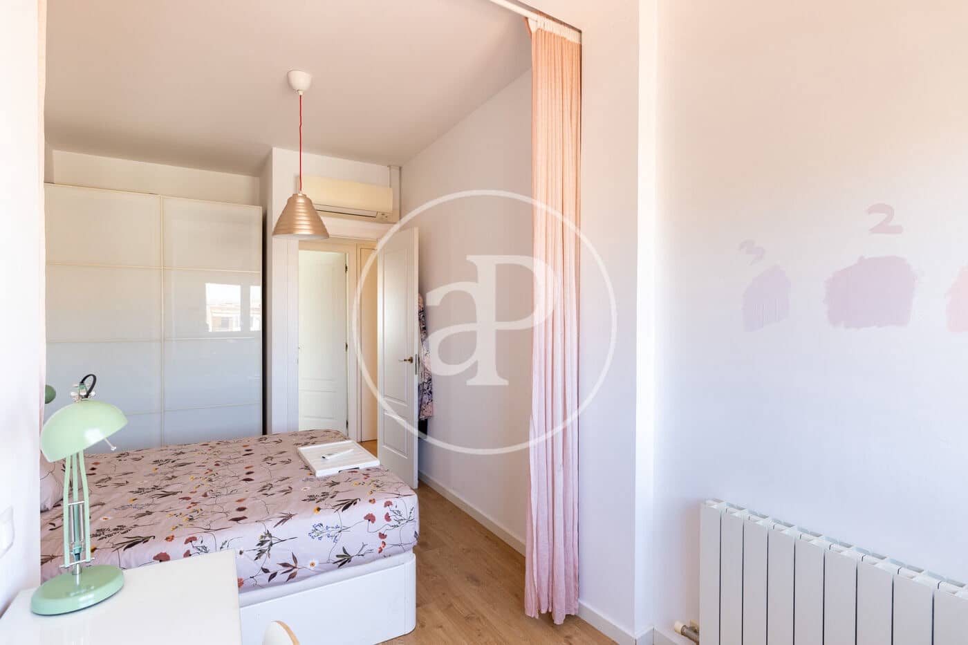 3 soverom Penthouse til salgs i Barcelona by - € 790 000 (Ref: 10062031)