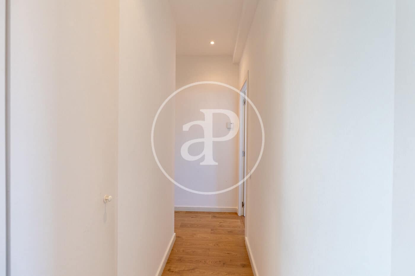 3 soverom Penthouse til salgs i Barcelona by - € 790 000 (Ref: 10062031)