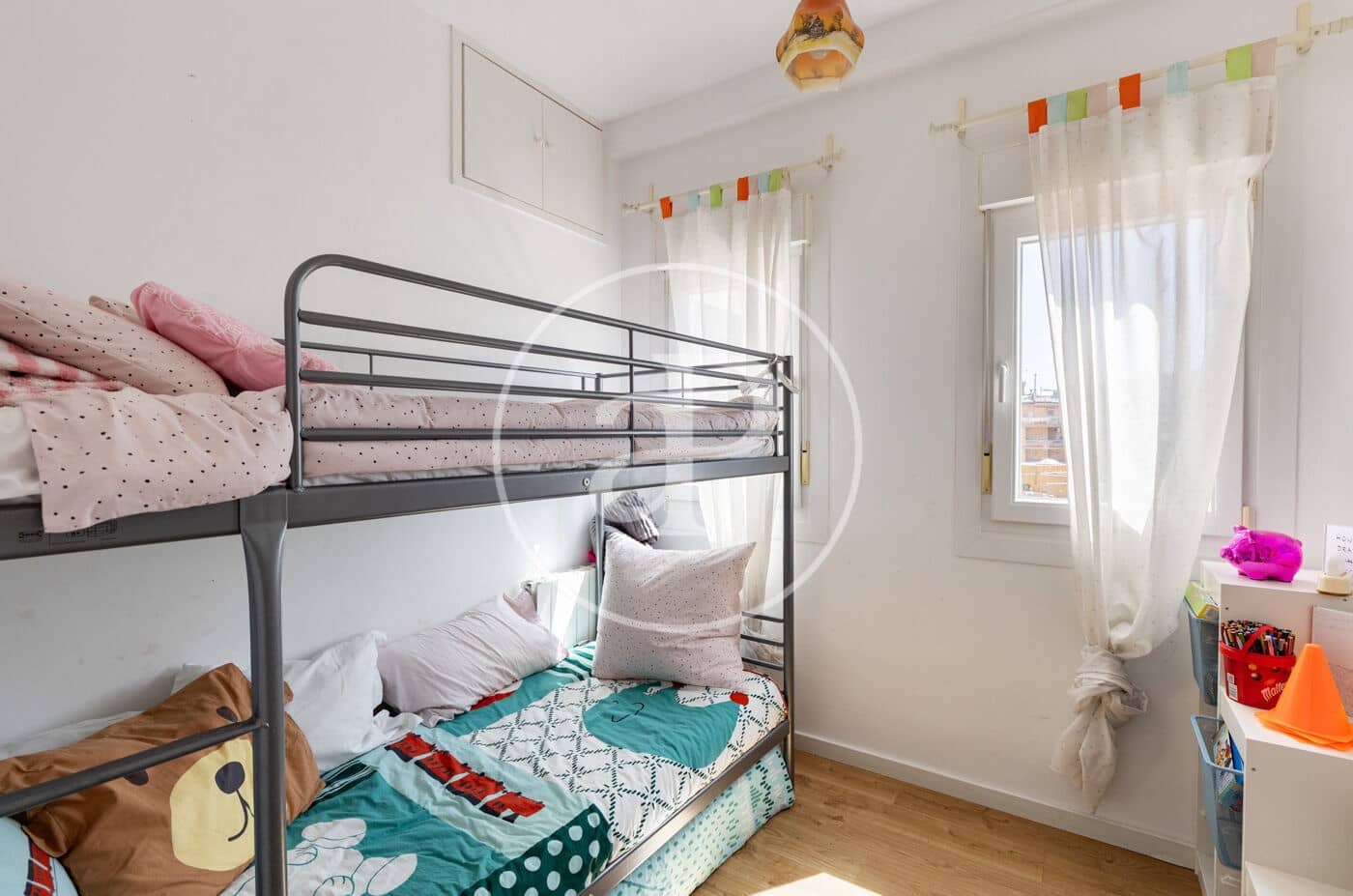 3 soverom Penthouse til salgs i Barcelona by - € 790 000 (Ref: 10062031)