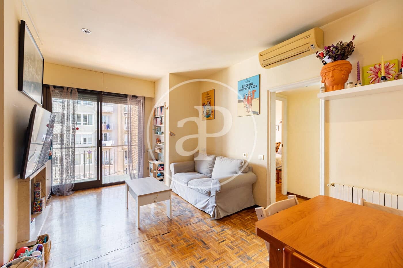 3 slaapkamer Appartement te koop in Barcelona stad met garage - € 625.000 (Ref: 10075557)