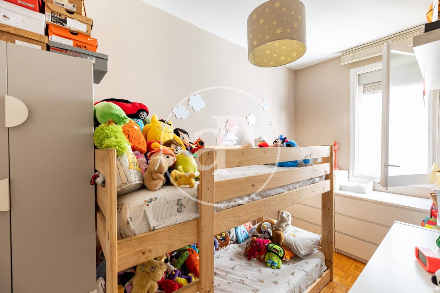 3 slaapkamer Appartement te koop in Barcelona stad met garage - € 625.000 (Ref: 10075557)