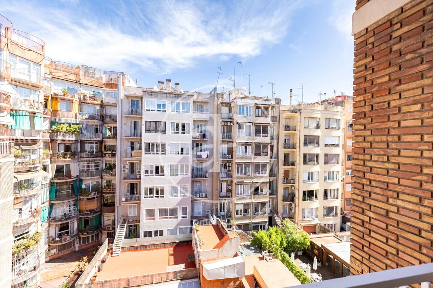 3 slaapkamer Appartement te koop in Barcelona stad met garage - € 625.000 (Ref: 10075557)
