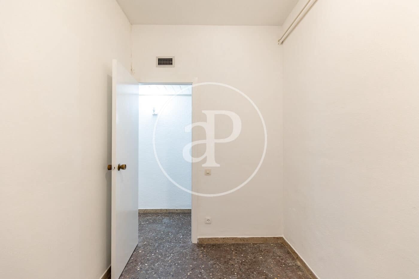 3 sypialnia Apartament na sprzedaż w Miasto Barcelona z garażem - 580 000 € (Ref: 10075558)