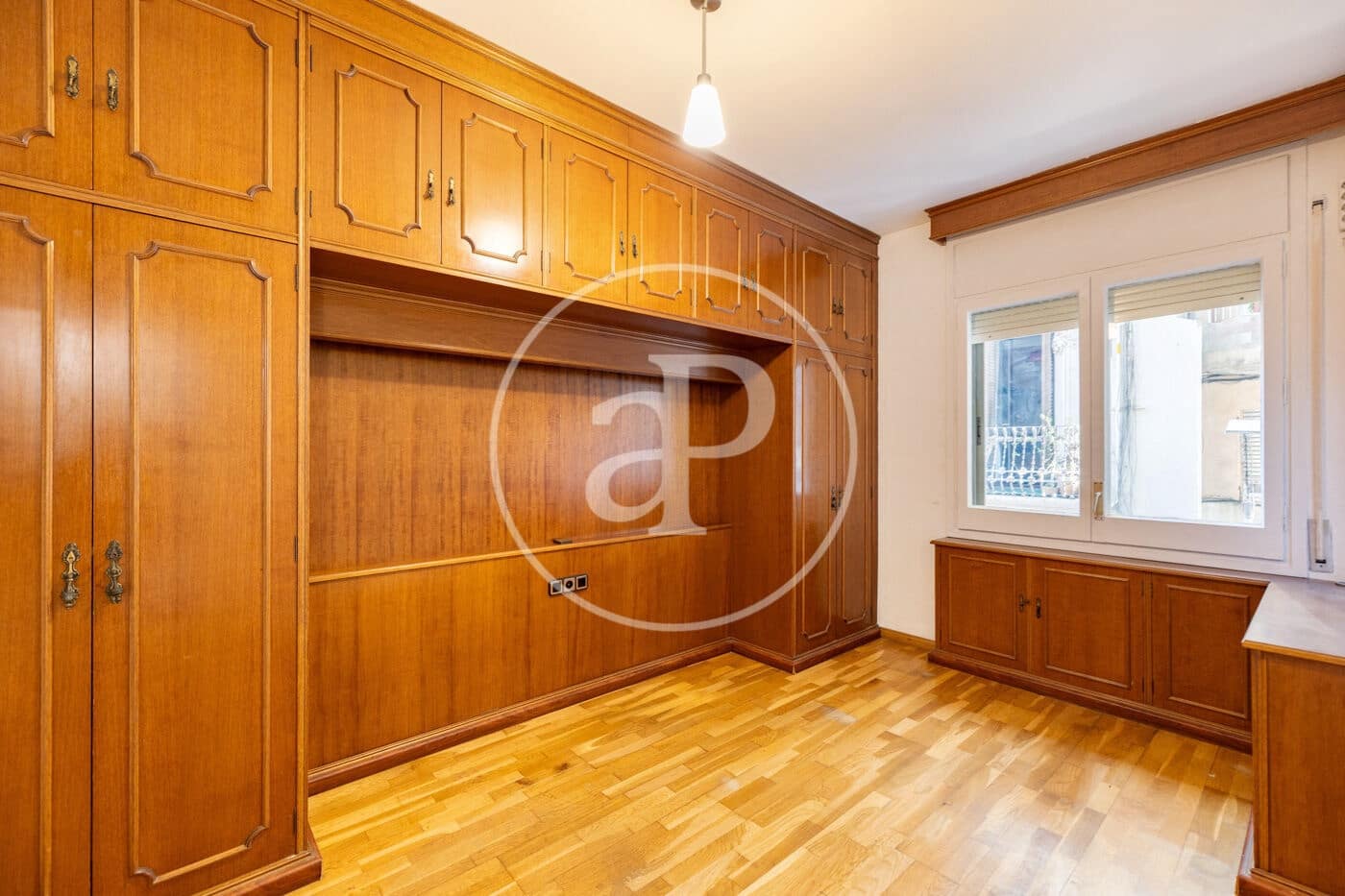 3 sypialnia Apartament na sprzedaż w Miasto Barcelona z garażem - 580 000 € (Ref: 10075558)