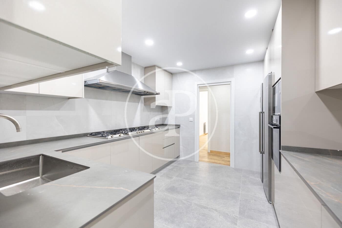5 makuuhuone Huoneisto myytävänä paikassa Barcelona kaupunki - 1 090 000 € (Ref: 10075559)