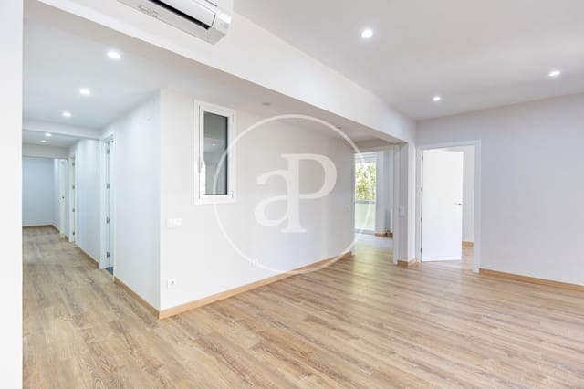 5 sovrum Lägenhet till salu i La Dreta de L'Eixample, Barcelona stad - 1 090 000 € (Ref: 10075559)
