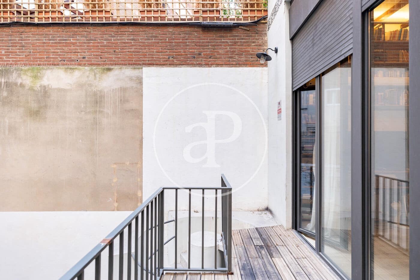 Chalet de 5 habitaciones en Barcelona ciudad en venta con piscina - 2.120.000 € (Ref: 10075560)