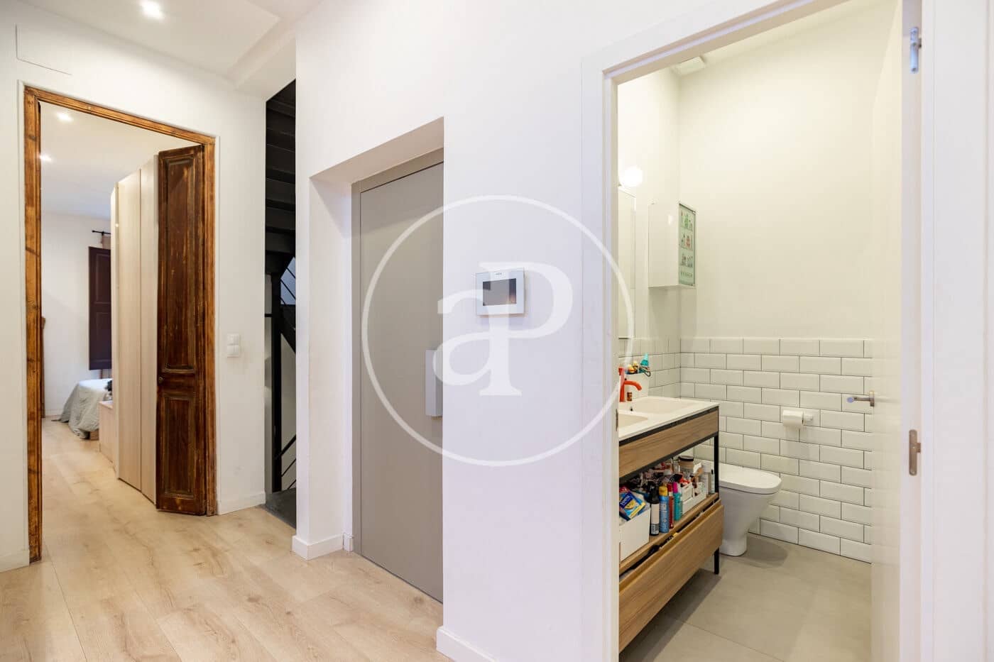 Chalet de 5 habitaciones en Barcelona ciudad en venta con piscina - 2.120.000 € (Ref: 10075560)