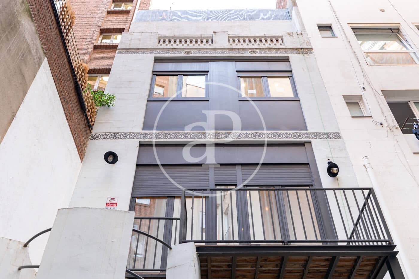 Chalet de 5 habitaciones en Barcelona ciudad en venta con piscina - 2.120.000 € (Ref: 10075560)