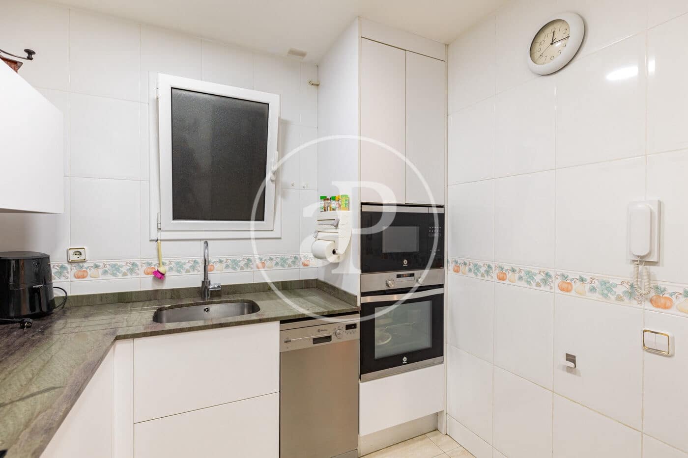 3 slaapkamer Appartement te koop in Barcelona stad - € 775.000 (Ref: 10078163)