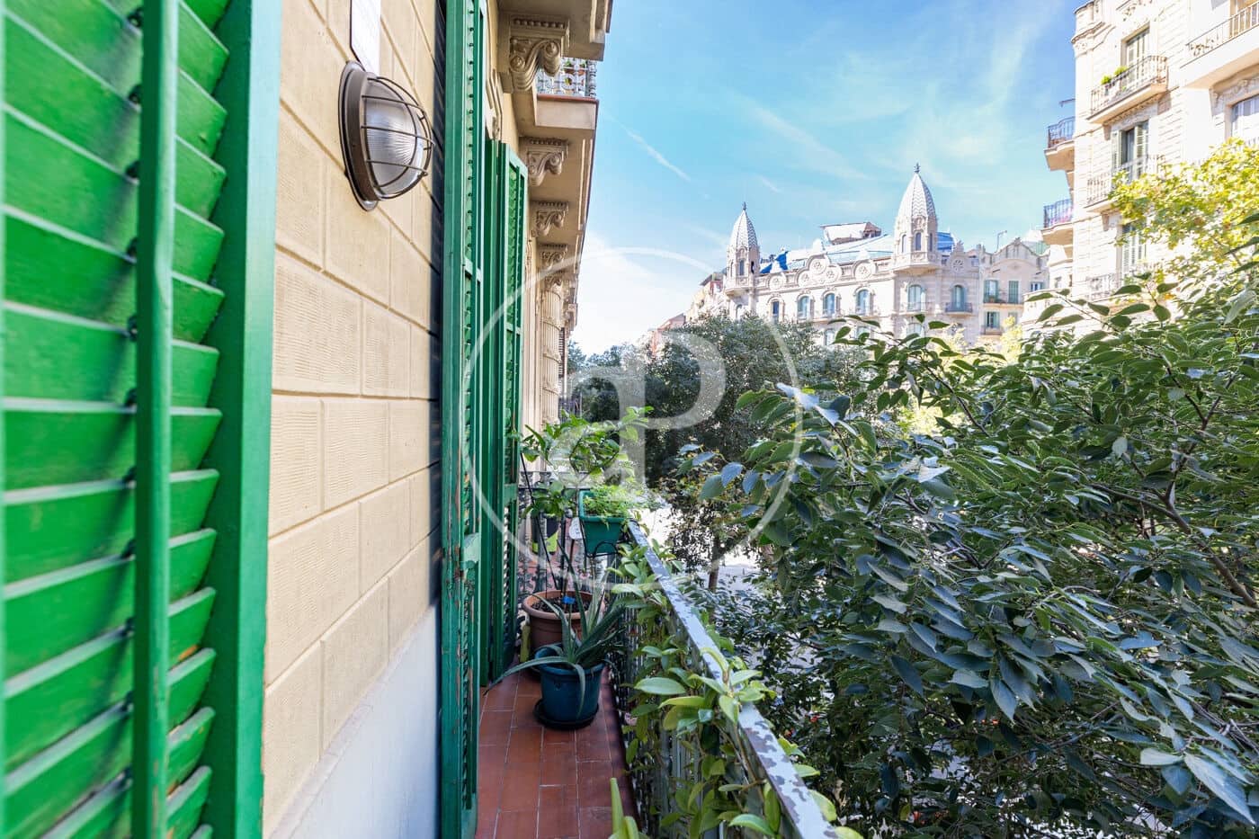 3 slaapkamer Appartement te koop in Barcelona stad - € 775.000 (Ref: 10078163)