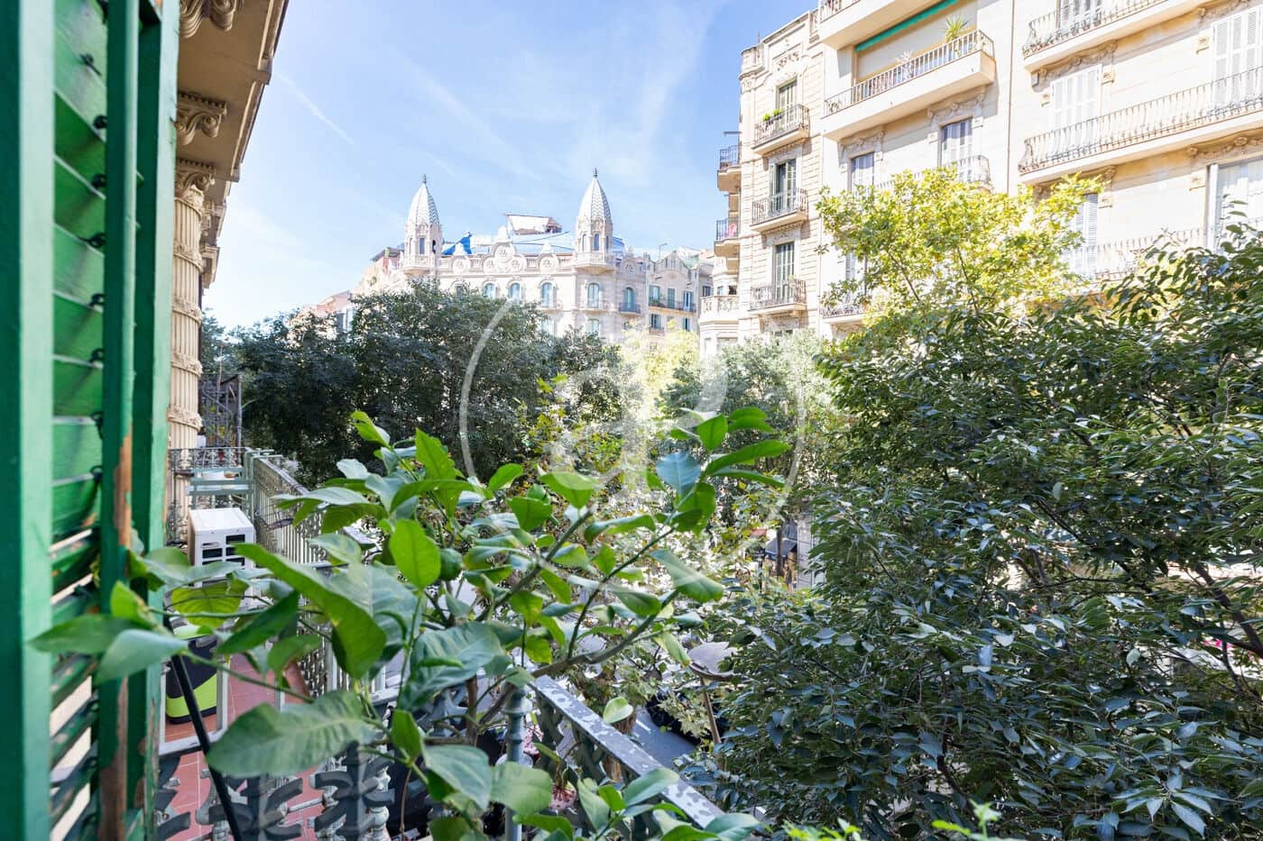 3 slaapkamer Appartement te koop in Barcelona stad - € 775.000 (Ref: 10078163)